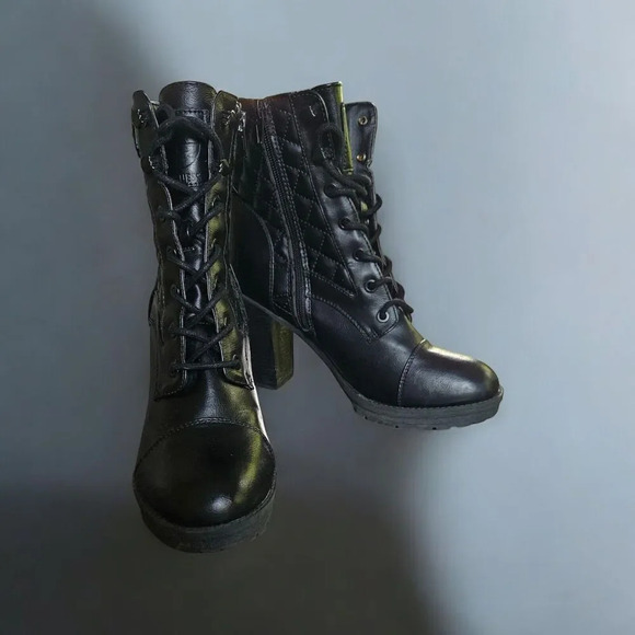 Guess Quilted Platform Heel Shoes Combat Goth Chunky Witchy Boots Black 8 M Y2K - Picture 4 of 11